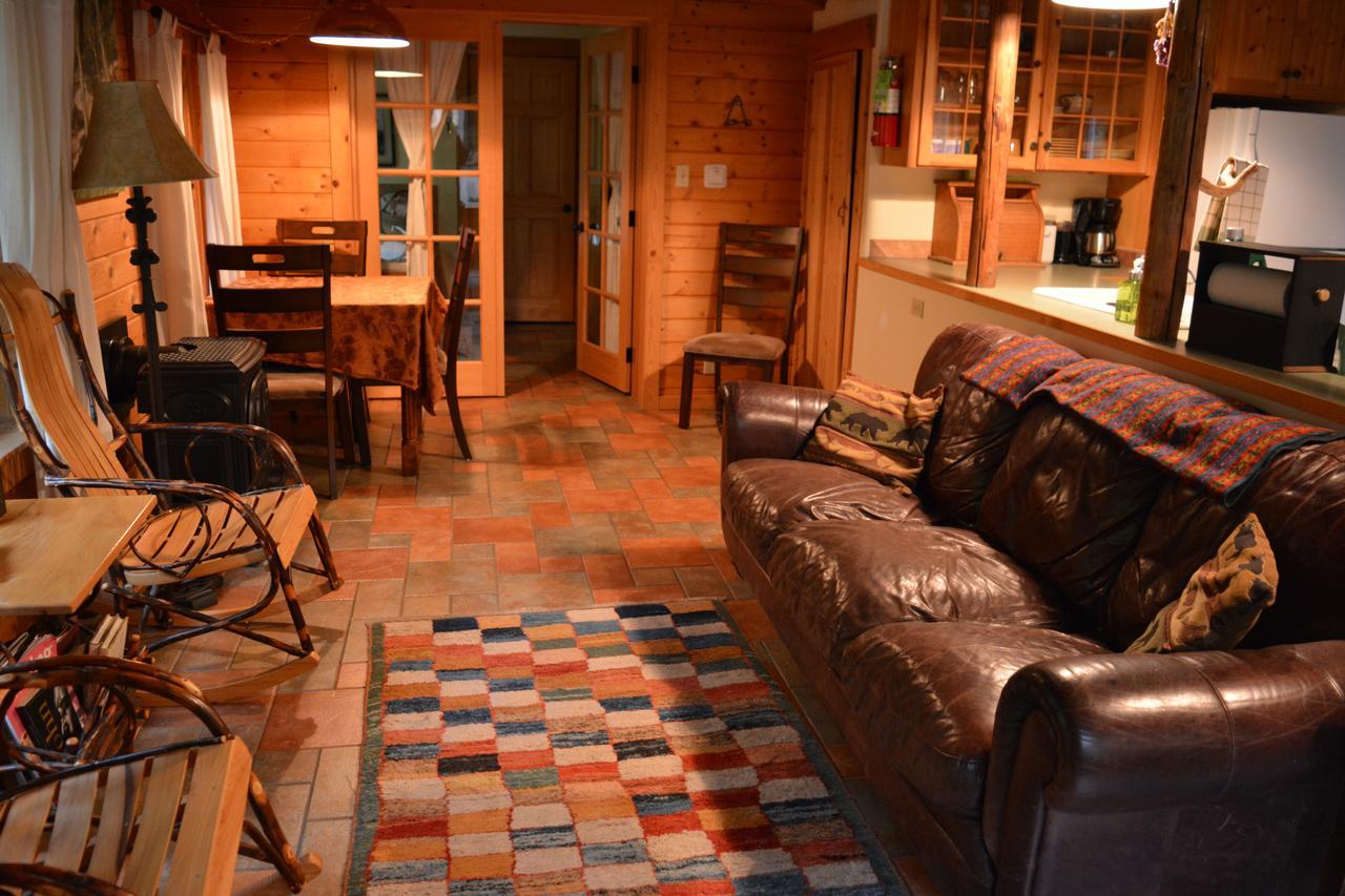 Copper Creek Inn Ашфорд Екстериор снимка