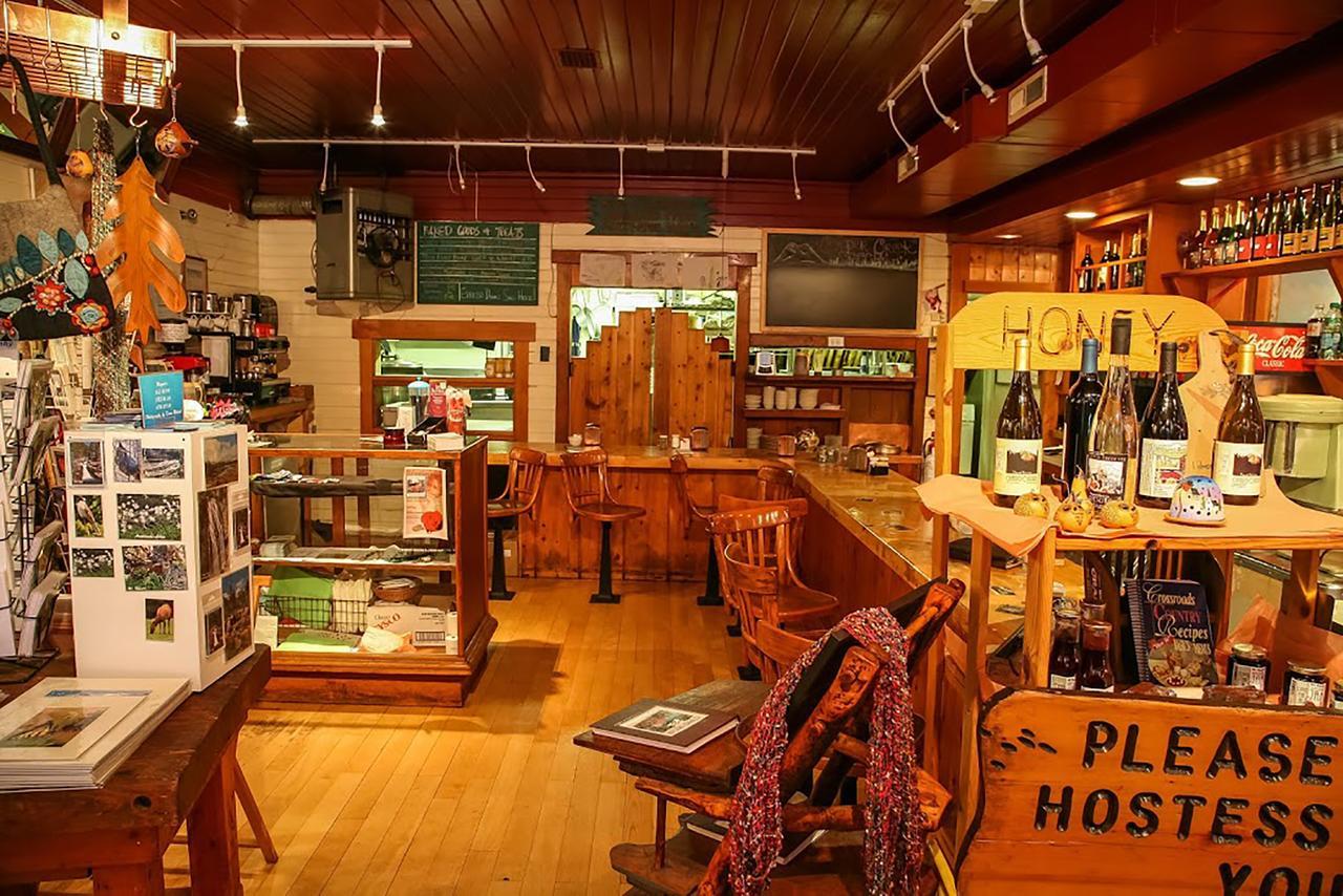 Copper Creek Inn Ашфорд Екстериор снимка